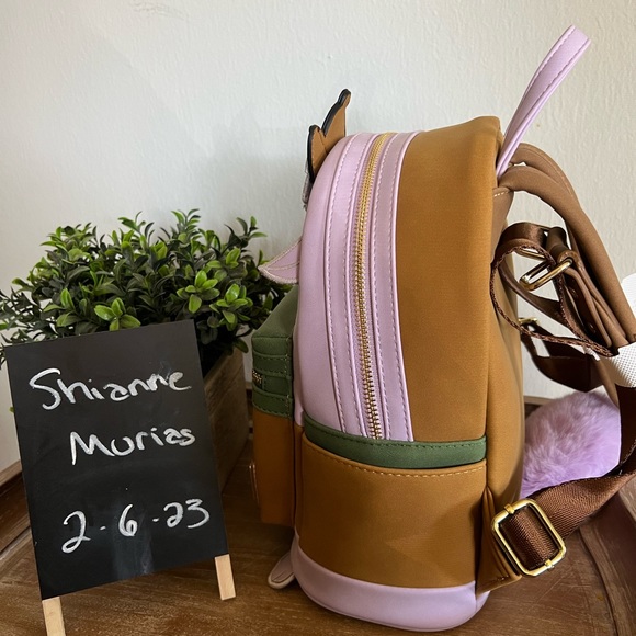 Disney’s The Emperor’s New Groove - Yzma Cat Scout Cosplay Loungefly - Picture 5 of 5